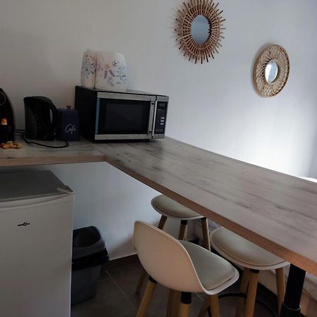 Provencal-Style Apartment エクス＝アン＝プロヴァンス エクステリア 写真