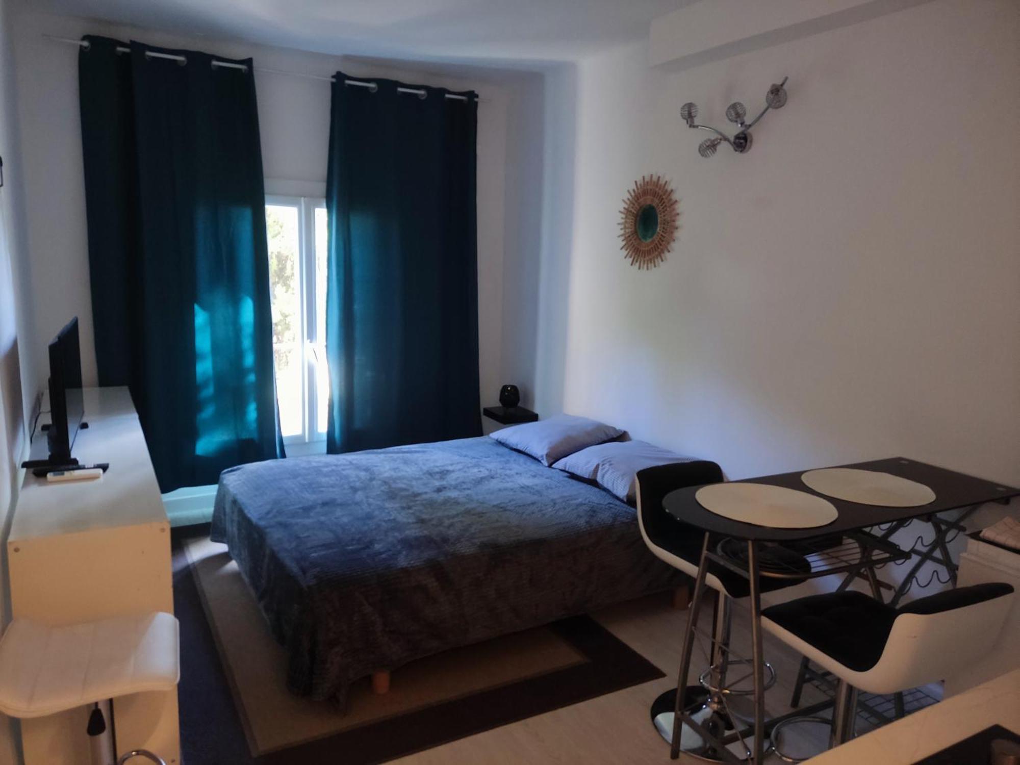 Provencal-Style Apartment エクス＝アン＝プロヴァンス エクステリア 写真