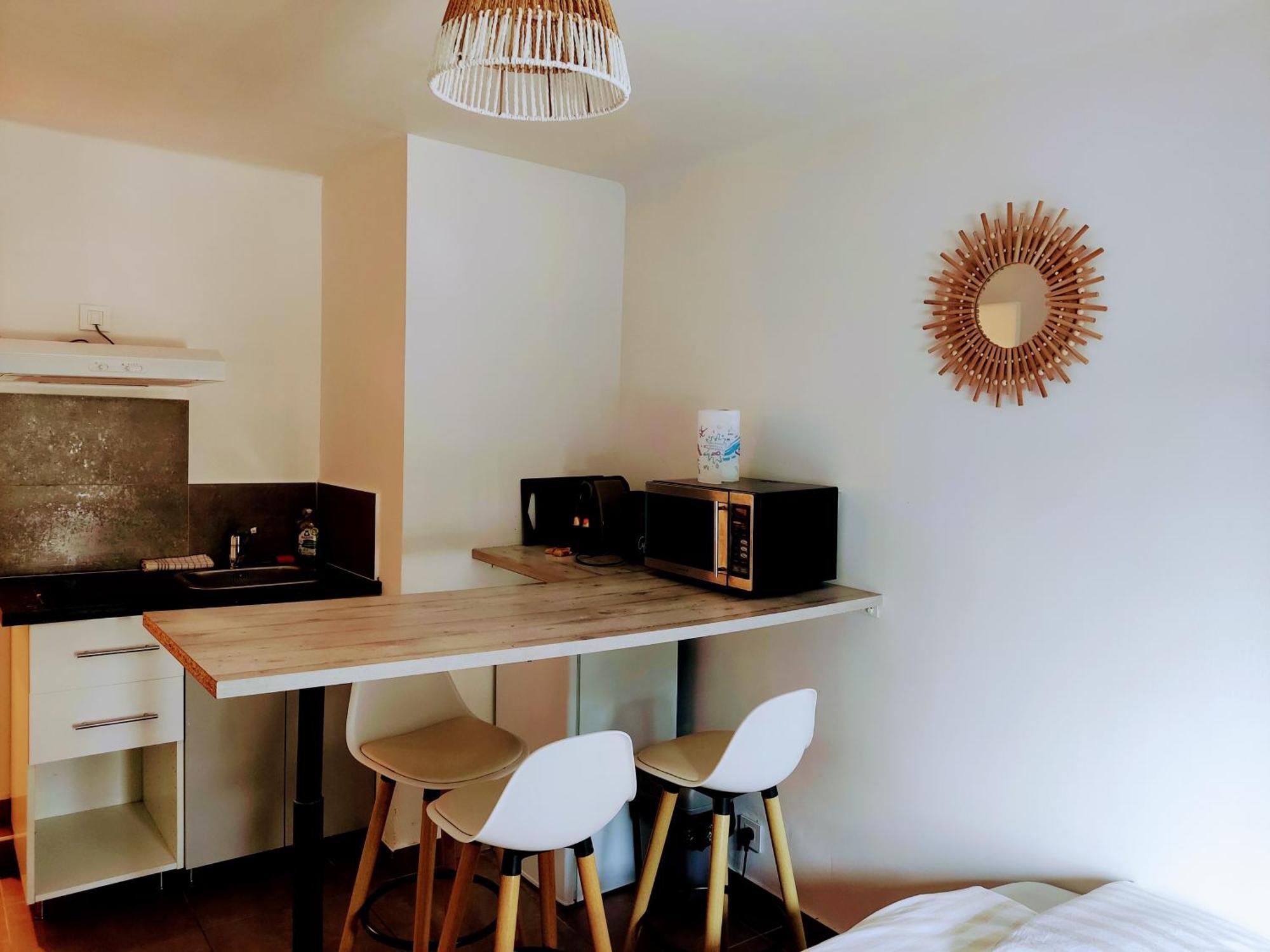 Provencal-Style Apartment エクス＝アン＝プロヴァンス エクステリア 写真