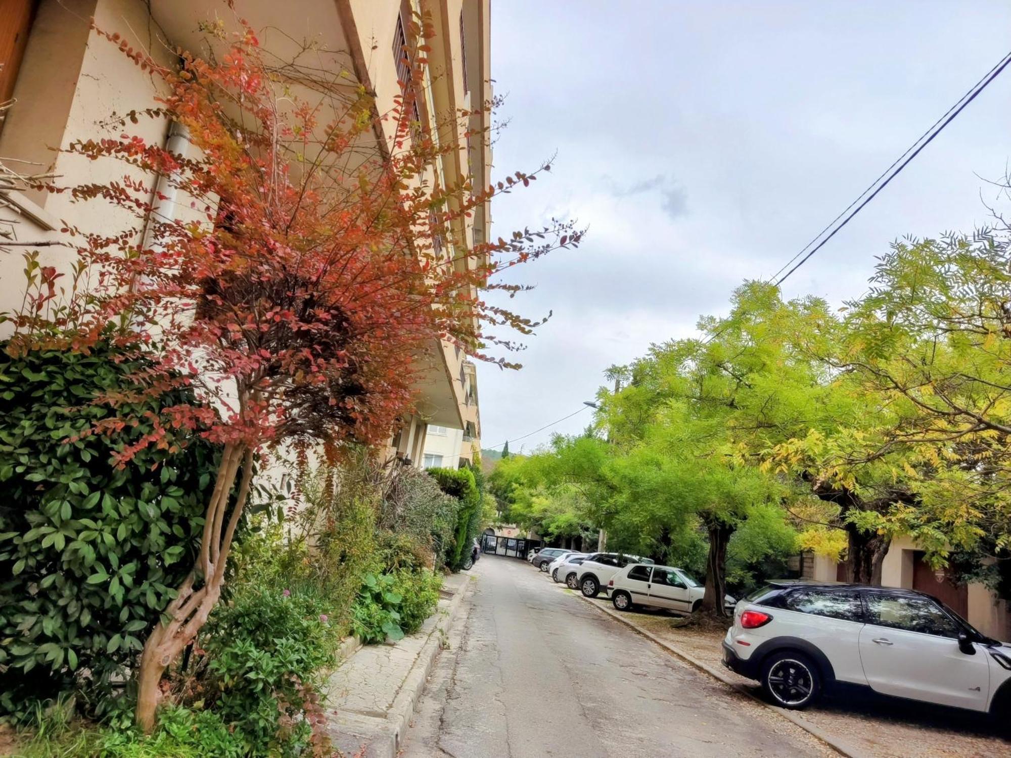 Provencal-Style Apartment エクス＝アン＝プロヴァンス エクステリア 写真